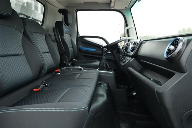 C:\Users\zhengdan\Desktop\96229d2fbq3449fa9f0e9c1c542c9449.jfif